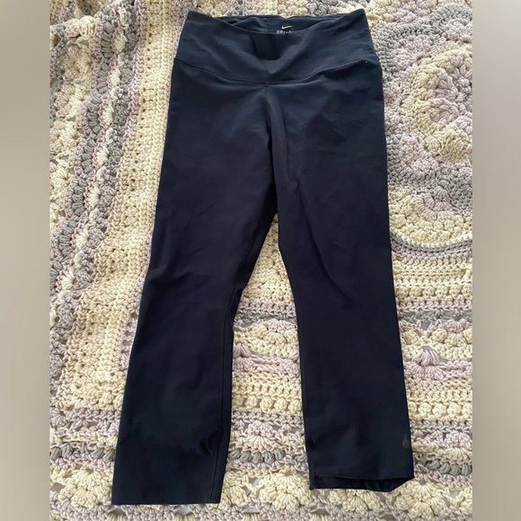 Nike Dri-FIT Black leggings - Picture 1 of 3